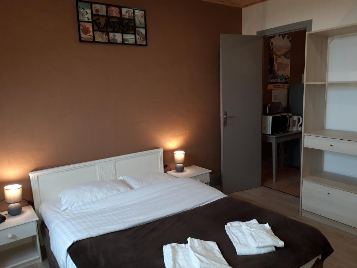 Les Buissonnets Saint-Honore-les-Bains Exterior foto